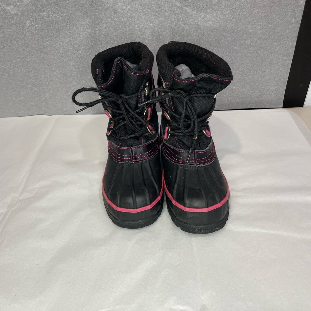 Western Chief Children's Lace-up Snow Boots Thermolite Black Hot Pink Size 1